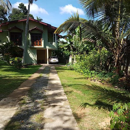 Arana Bungalow ガル エクステリア 写真
